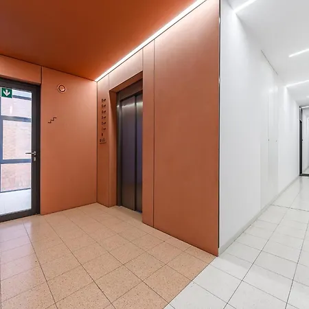 Flat Near Koneser Center *