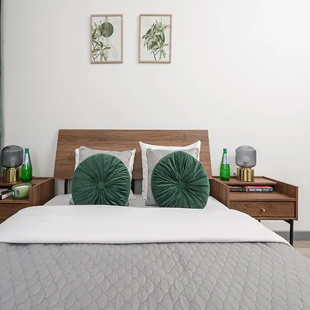Flat Near Koneser Center Апартаменти