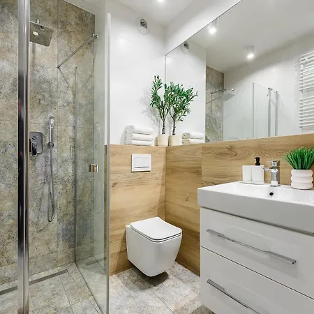 Flat Near Koneser Center Апартаменти Варшава